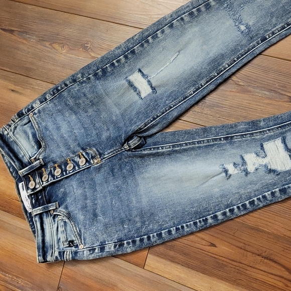 Kancan distressed skinny jeans. Button fly - Picture 3 of 5